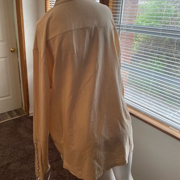 Tan Pirate Shirt lace up front and sleeves , size M - Picture 4 of 6